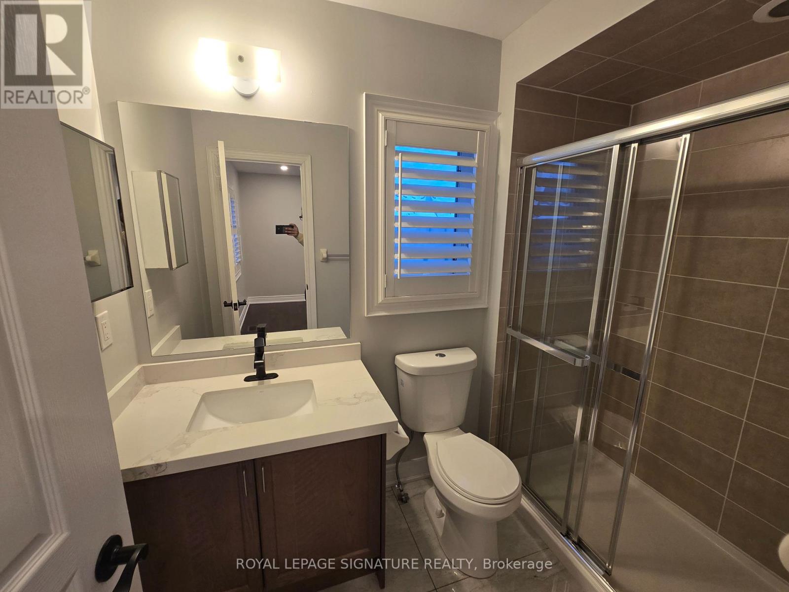 Upper - 3169 Goretti Place, Mississauga, Ontario  L5M 0B7 - Photo 17 - W12656366