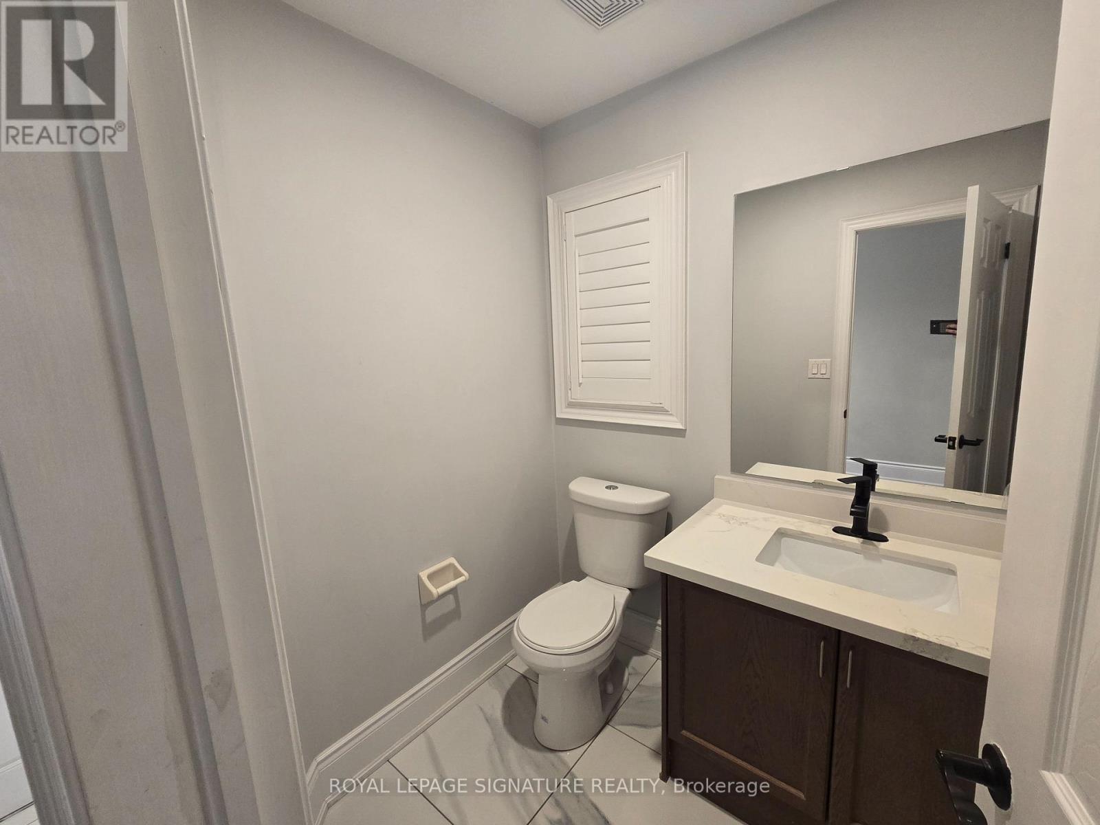 Upper - 3169 Goretti Place, Mississauga, Ontario  L5M 0B7 - Photo 3 - W12656366