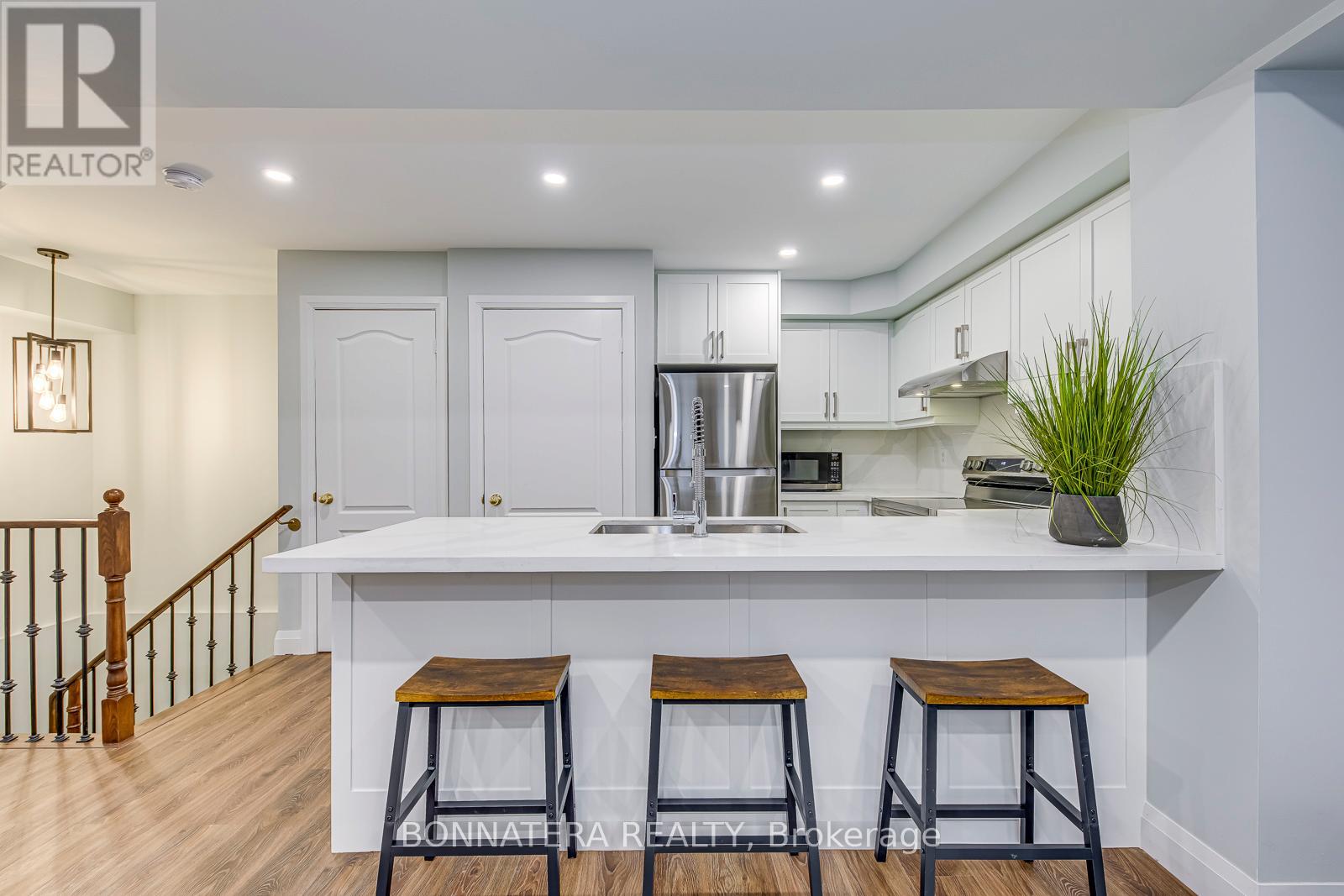 64 - 5050 Intrepid Drive, Mississauga, Ontario  L5M 0E5 - Photo 10 - W12656384