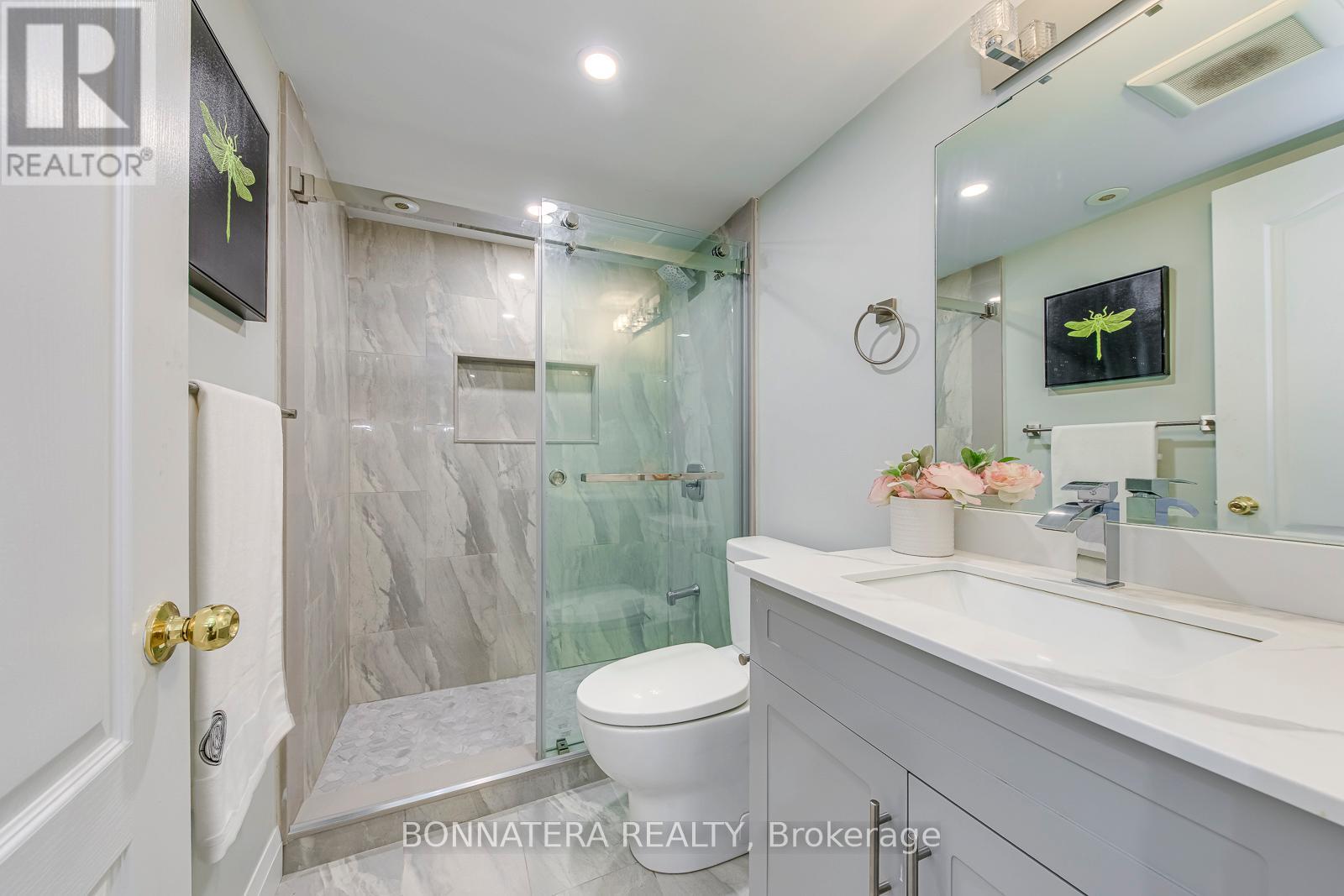 64 - 5050 Intrepid Drive, Mississauga, Ontario  L5M 0E5 - Photo 23 - W12656384