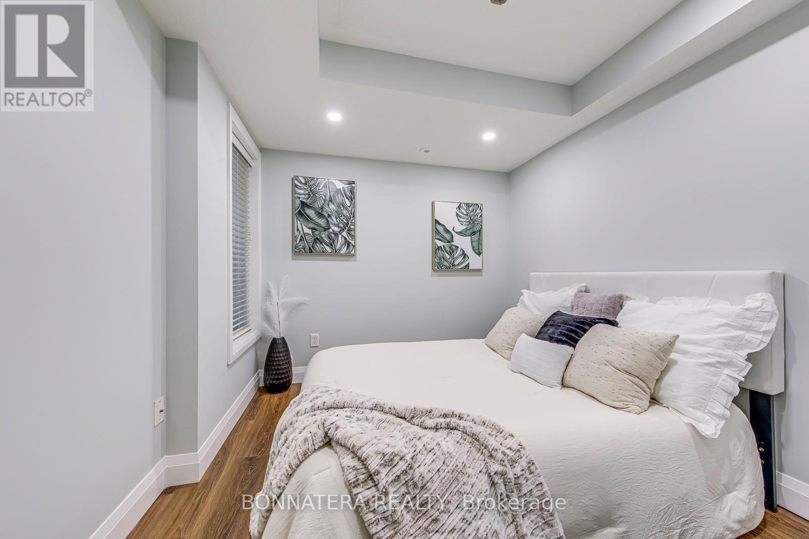 64 - 5050 Intrepid Drive, Mississauga, Ontario  L5M 0E5 - Photo 26 - W12656384