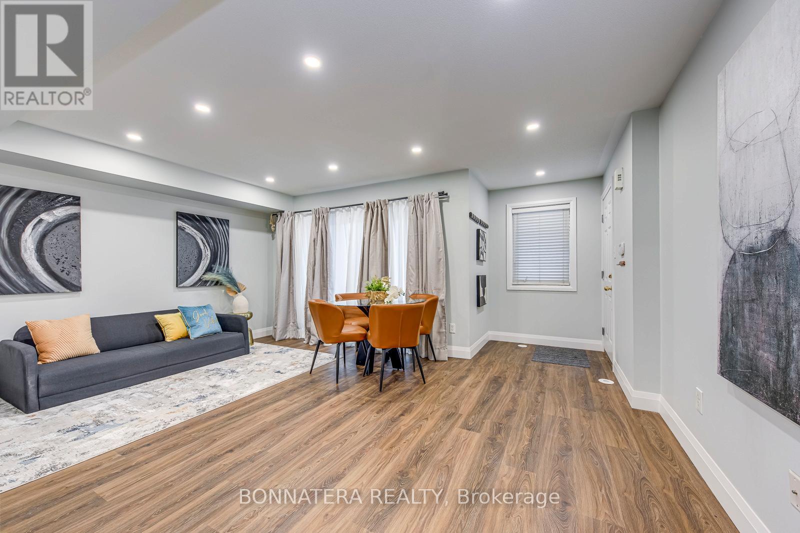 64 - 5050 Intrepid Drive, Mississauga, Ontario  L5M 0E5 - Photo 6 - W12656384