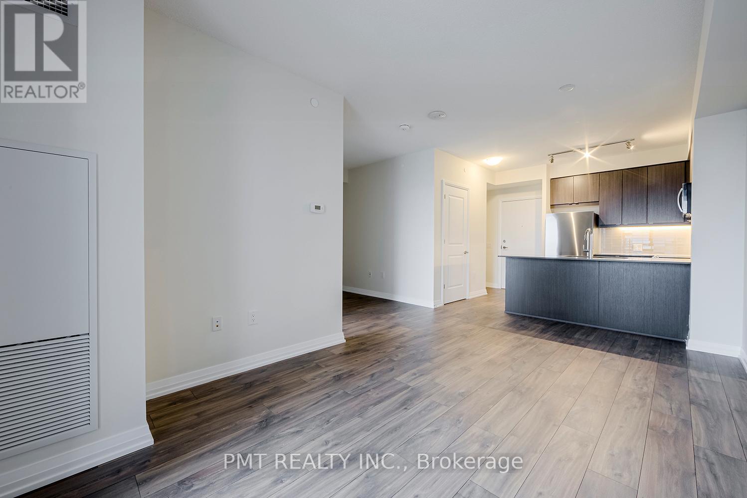 718 - 50 Thomas Riley Road, Toronto (Islington-City Centre West), Ontario  M9B 0C5 - Photo 12 - W12656388