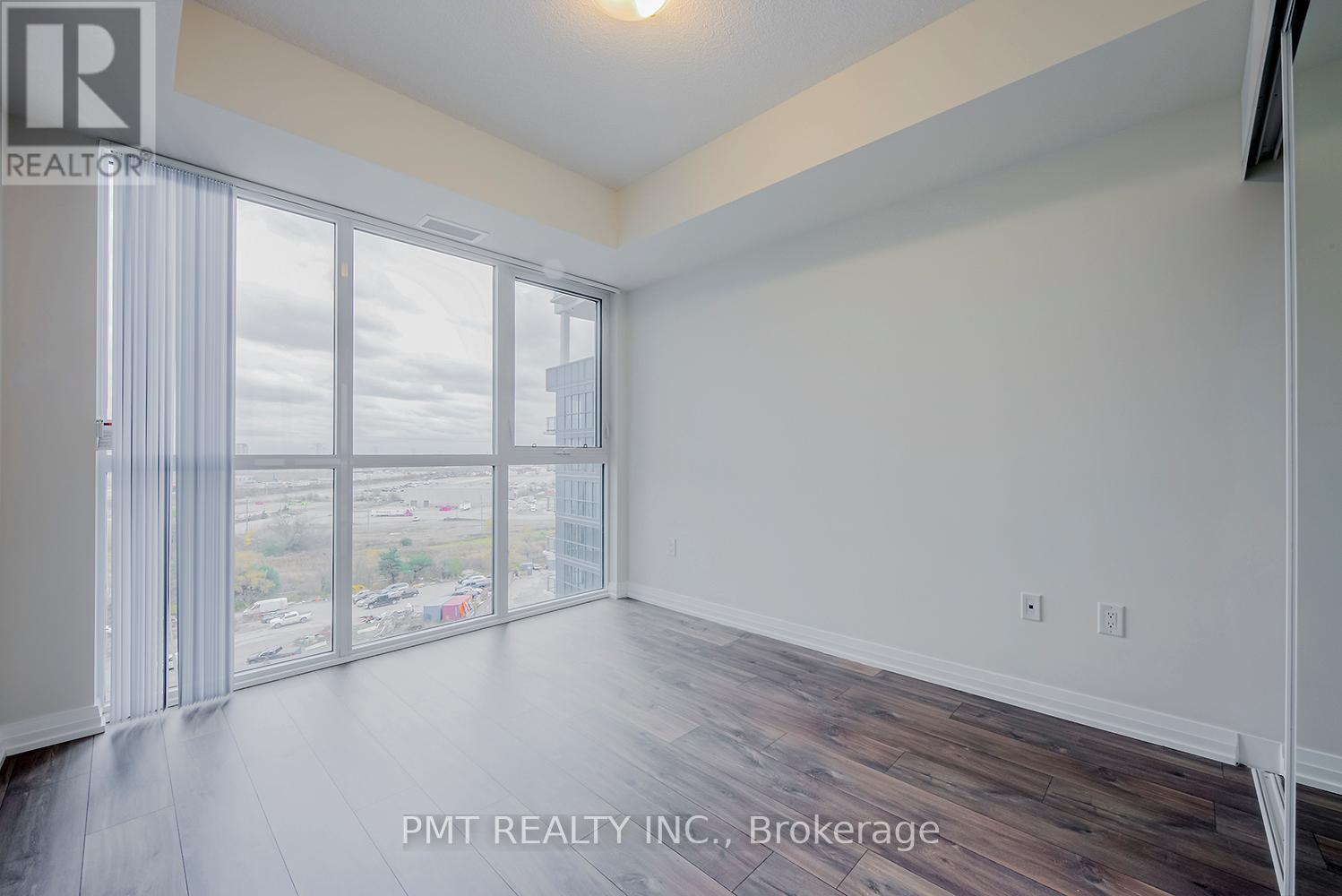 718 - 50 Thomas Riley Road, Toronto (Islington-City Centre West), Ontario  M9B 0C5 - Photo 17 - W12656388