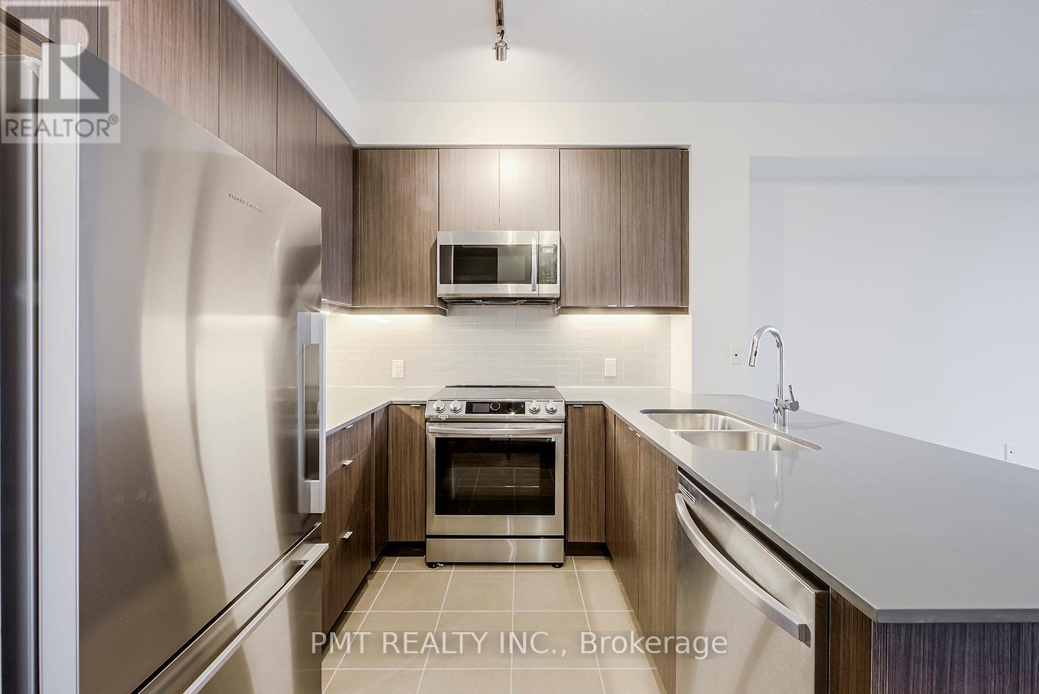 718 - 50 Thomas Riley Road, Toronto (Islington-City Centre West), Ontario  M9B 0C5 - Photo 6 - W12656388