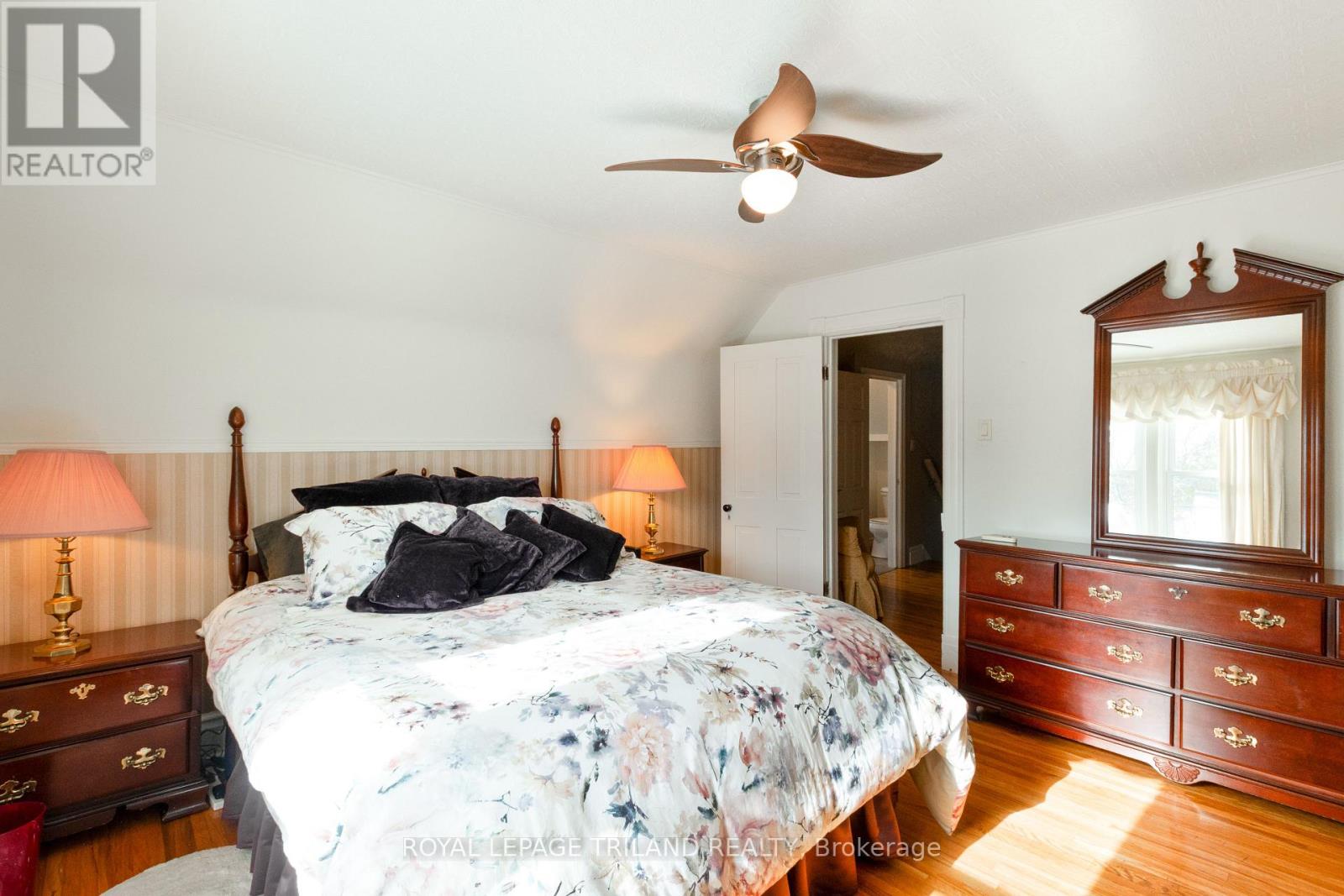 112 Elm Street, St. Thomas, Ontario  N5R 1H8 - Photo 24 - X12536104