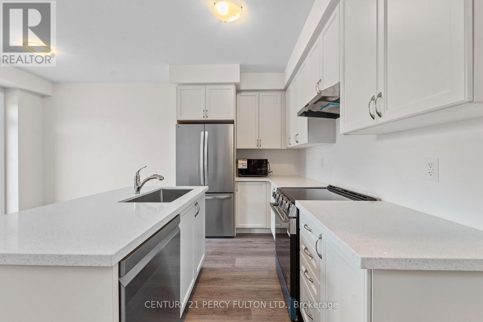 Lindsay  & Eglington - 50 Hickey Lane E, Kawartha Lakes, Ontario  K9V 5V7 - Photo 10 - X12656370