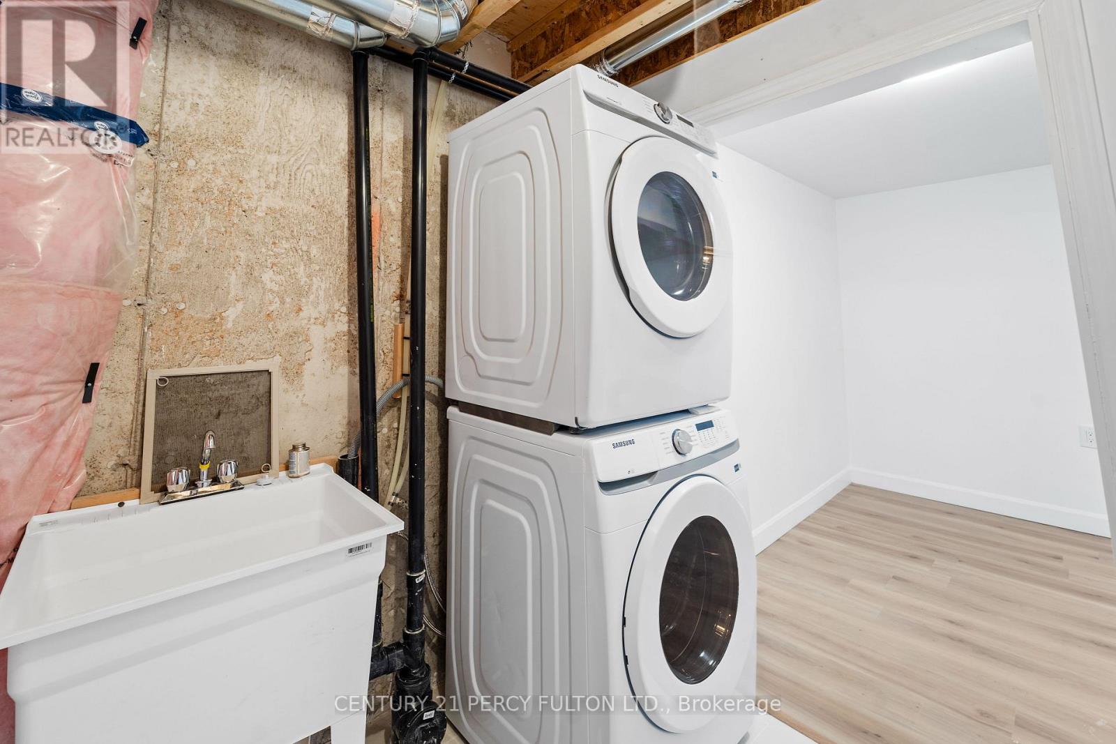 Lindsay  & Eglington - 50 Hickey Lane E, Kawartha Lakes, Ontario  K9V 5V7 - Photo 19 - X12656370