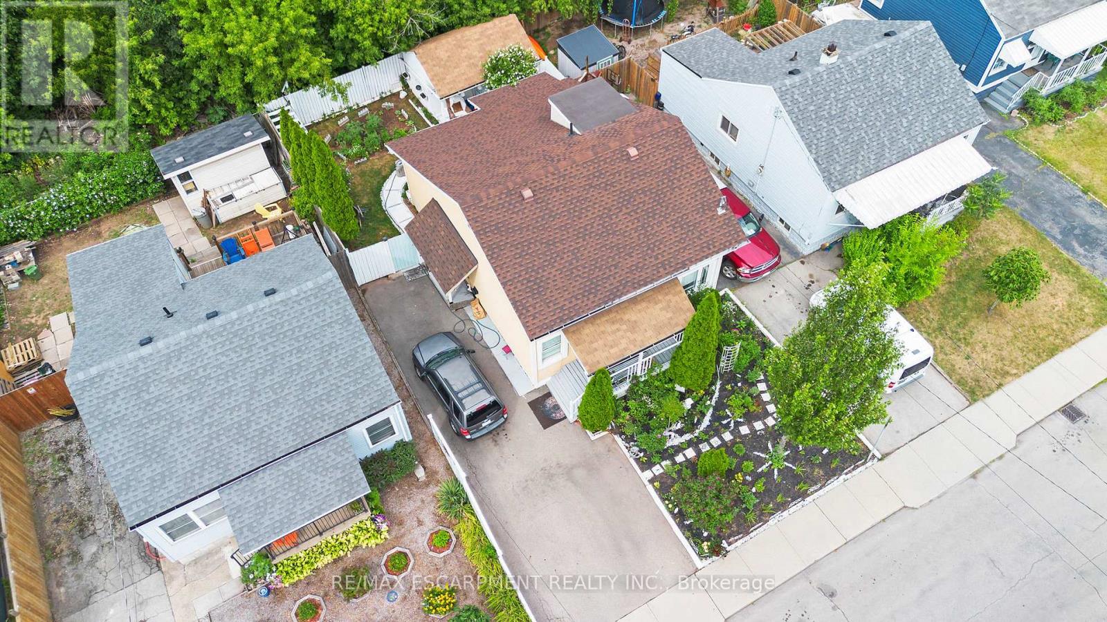 15 Dalhousie Avenue, Hamilton, Ontario  L8L 3J4 - Photo 34 - X12656410