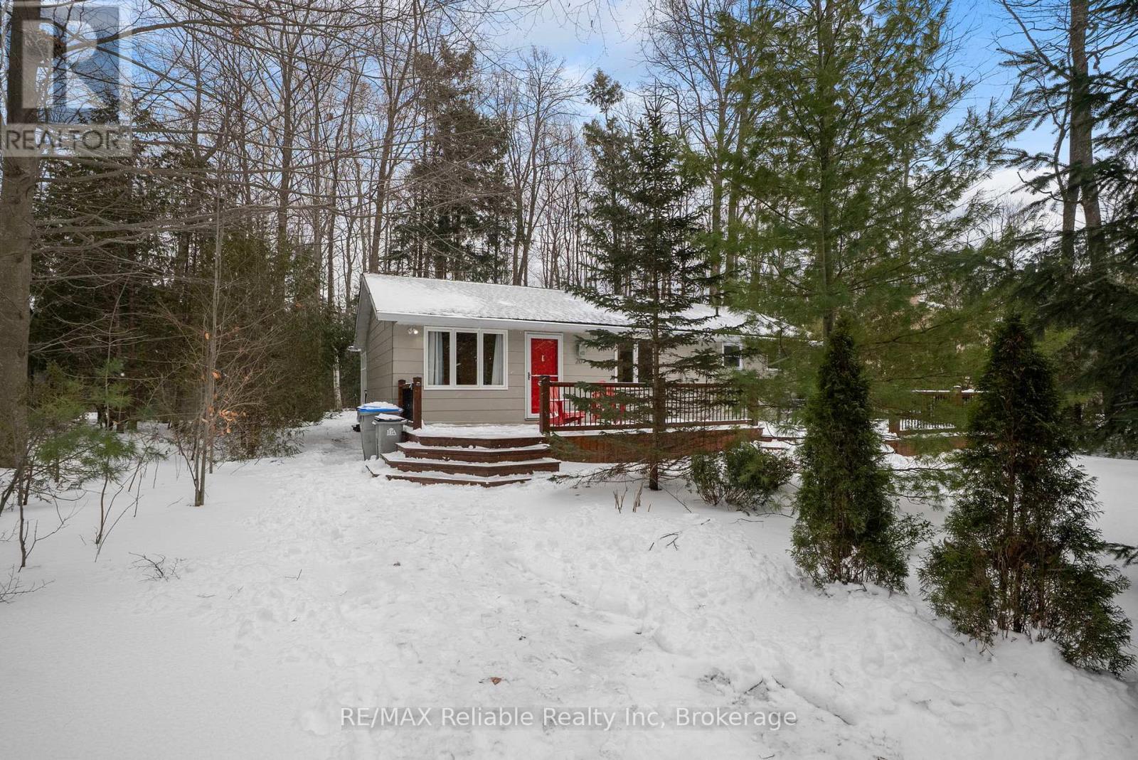 20 George Street, Bluewater, Ontario  N0M 1G0 - Photo 11 - X12656504