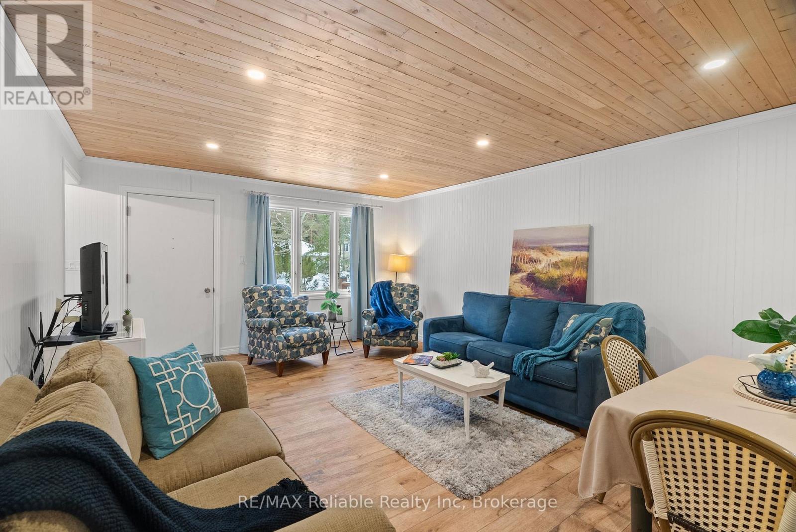 20 George Street, Bluewater, Ontario  N0M 1G0 - Photo 13 - X12656504