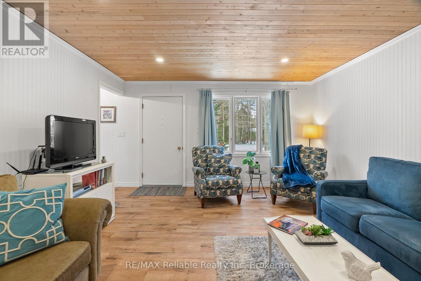 20 George Street, Bluewater, Ontario  N0M 1G0 - Photo 14 - X12656504