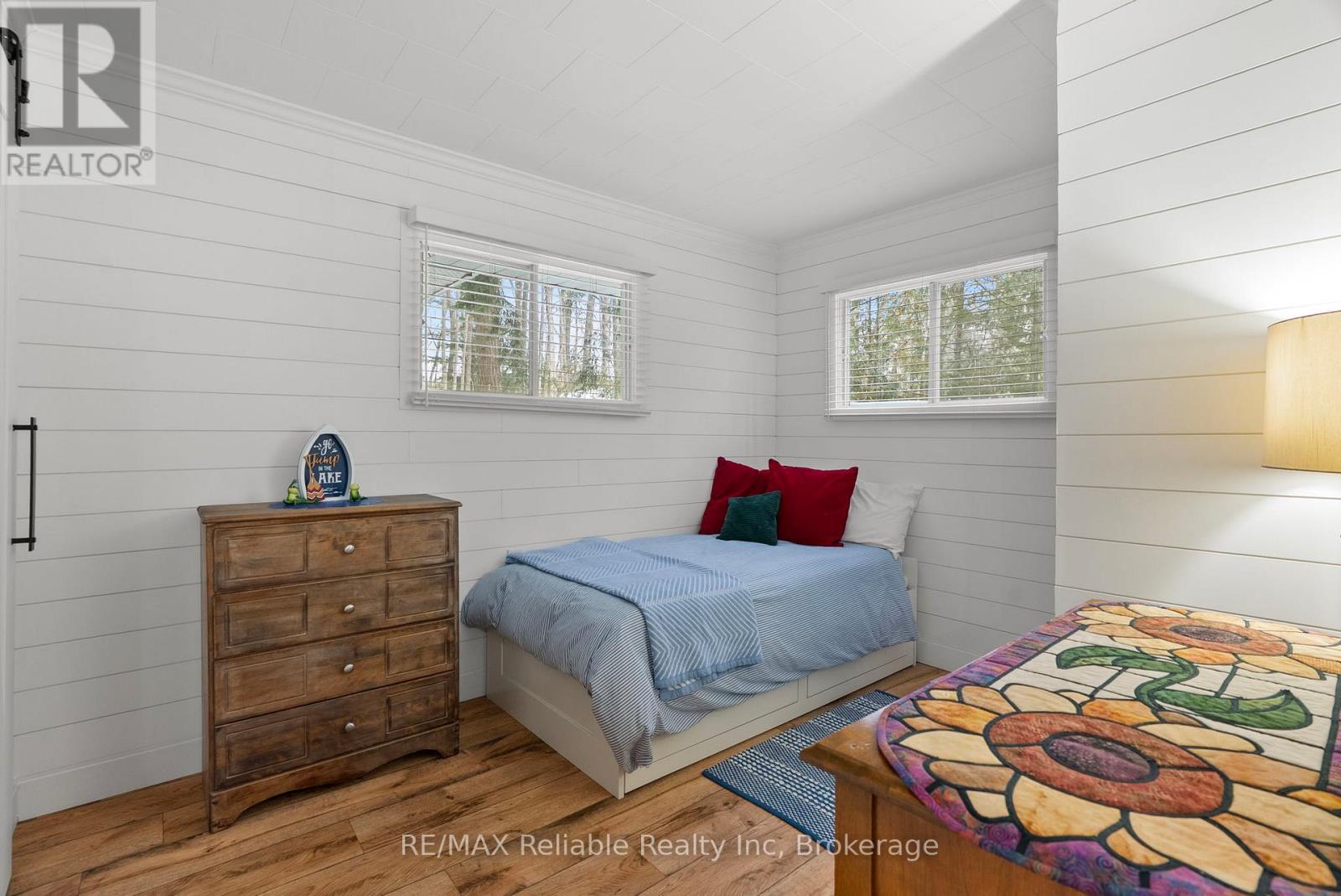 20 George Street, Bluewater, Ontario  N0M 1G0 - Photo 25 - X12656504