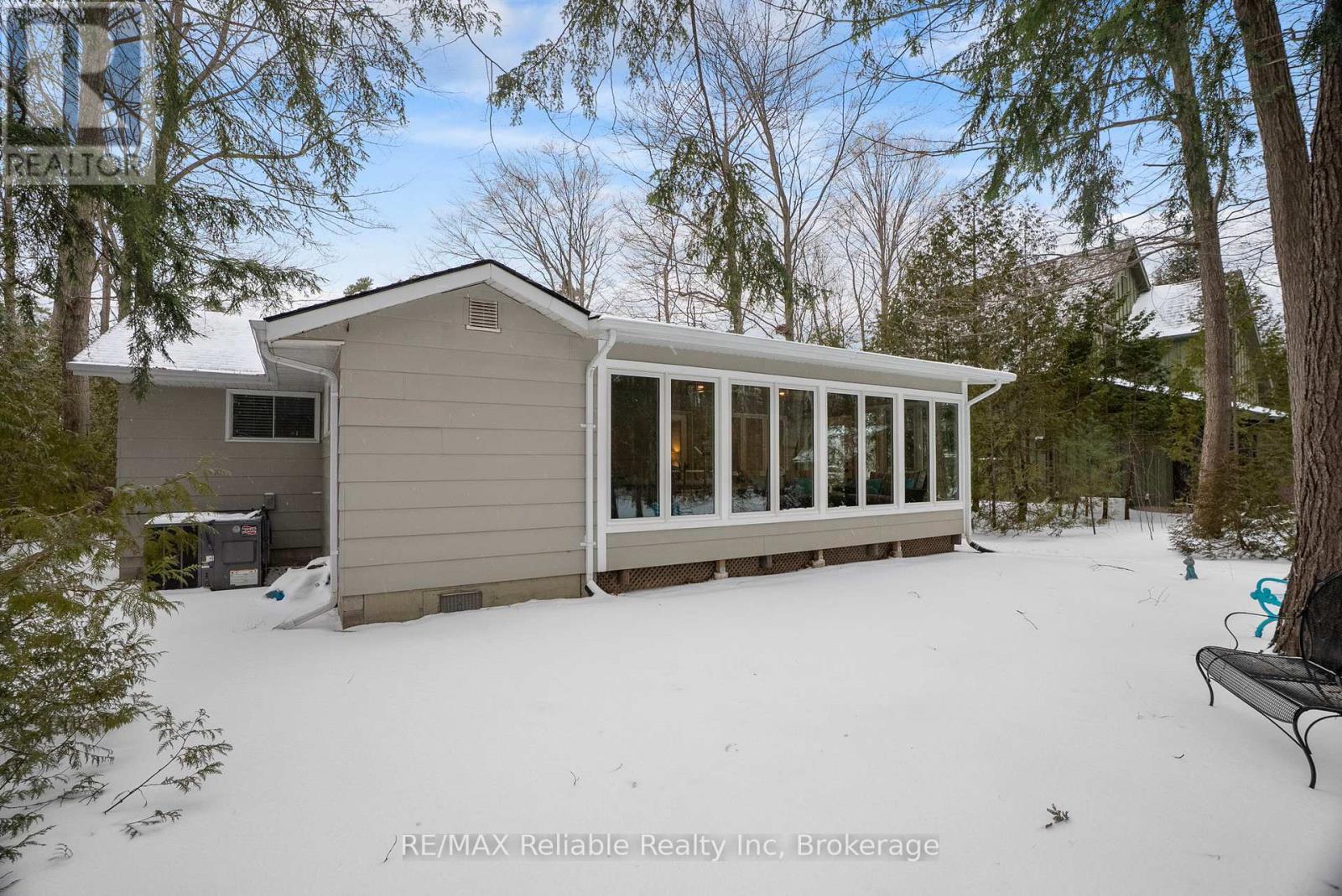 20 George Street, Bluewater, Ontario  N0M 1G0 - Photo 40 - X12656504