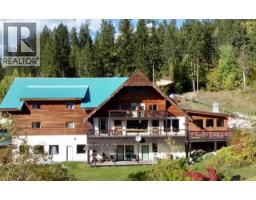 3483 Highway 95, parson, British Columbia