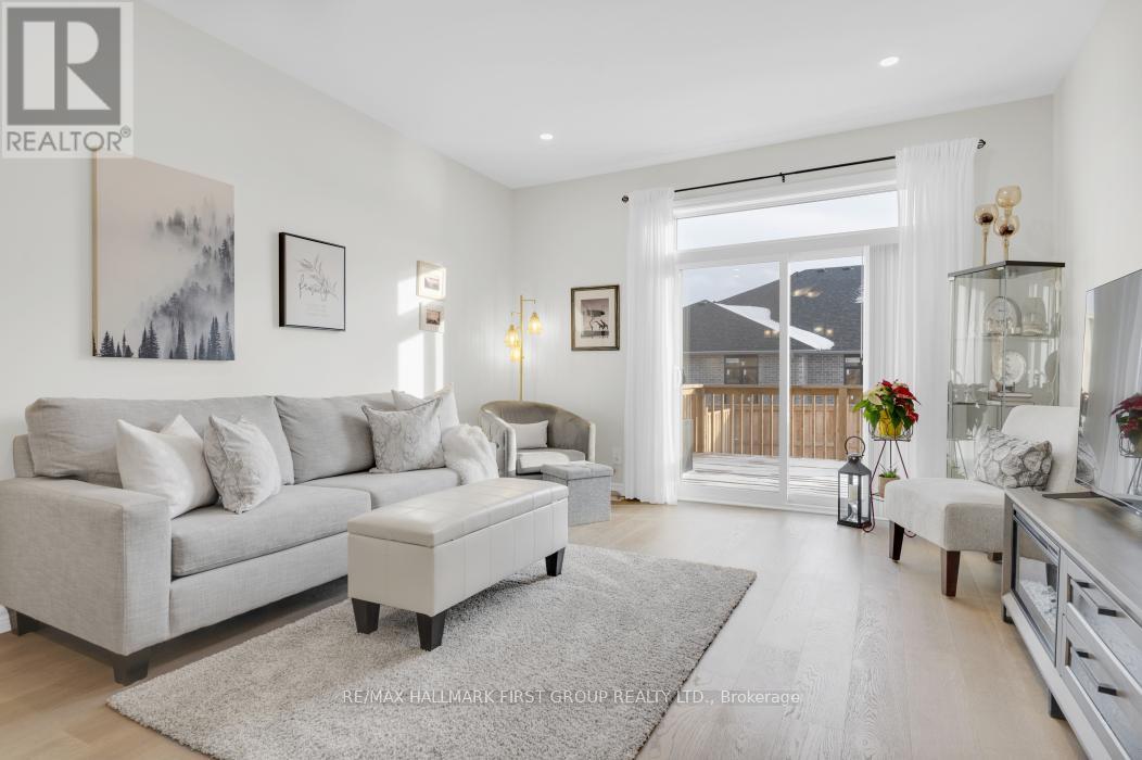 114 Athabaska Drive, Belleville, Ontario  K8N 0V6 - Photo 16 - X12656466