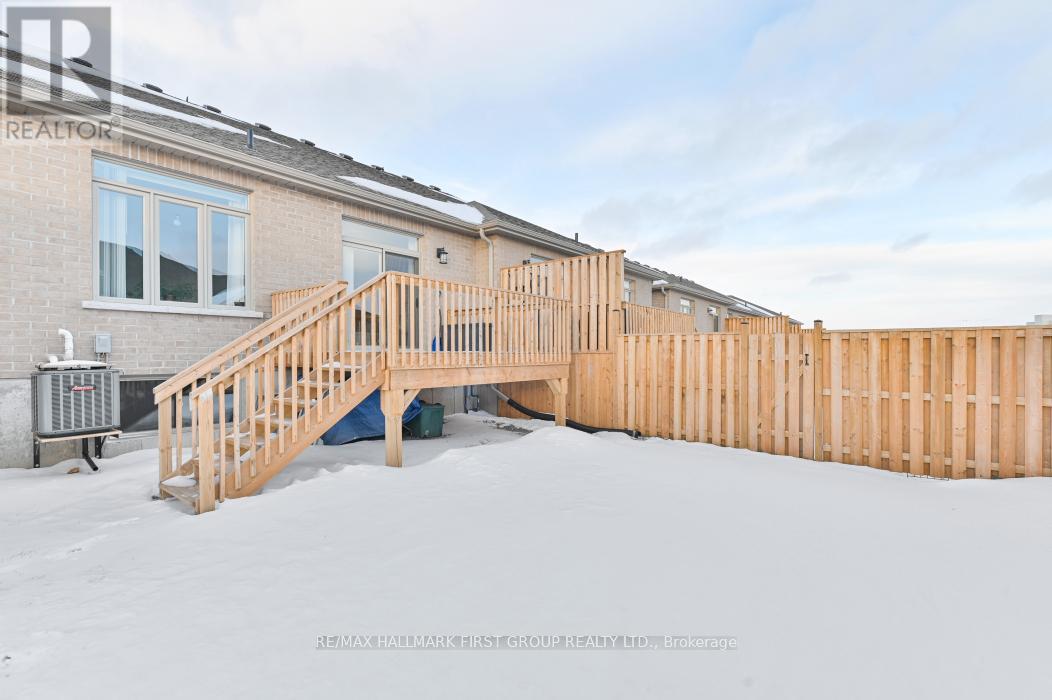 114 Athabaska Drive, Belleville, Ontario  K8N 0V6 - Photo 31 - X12656466