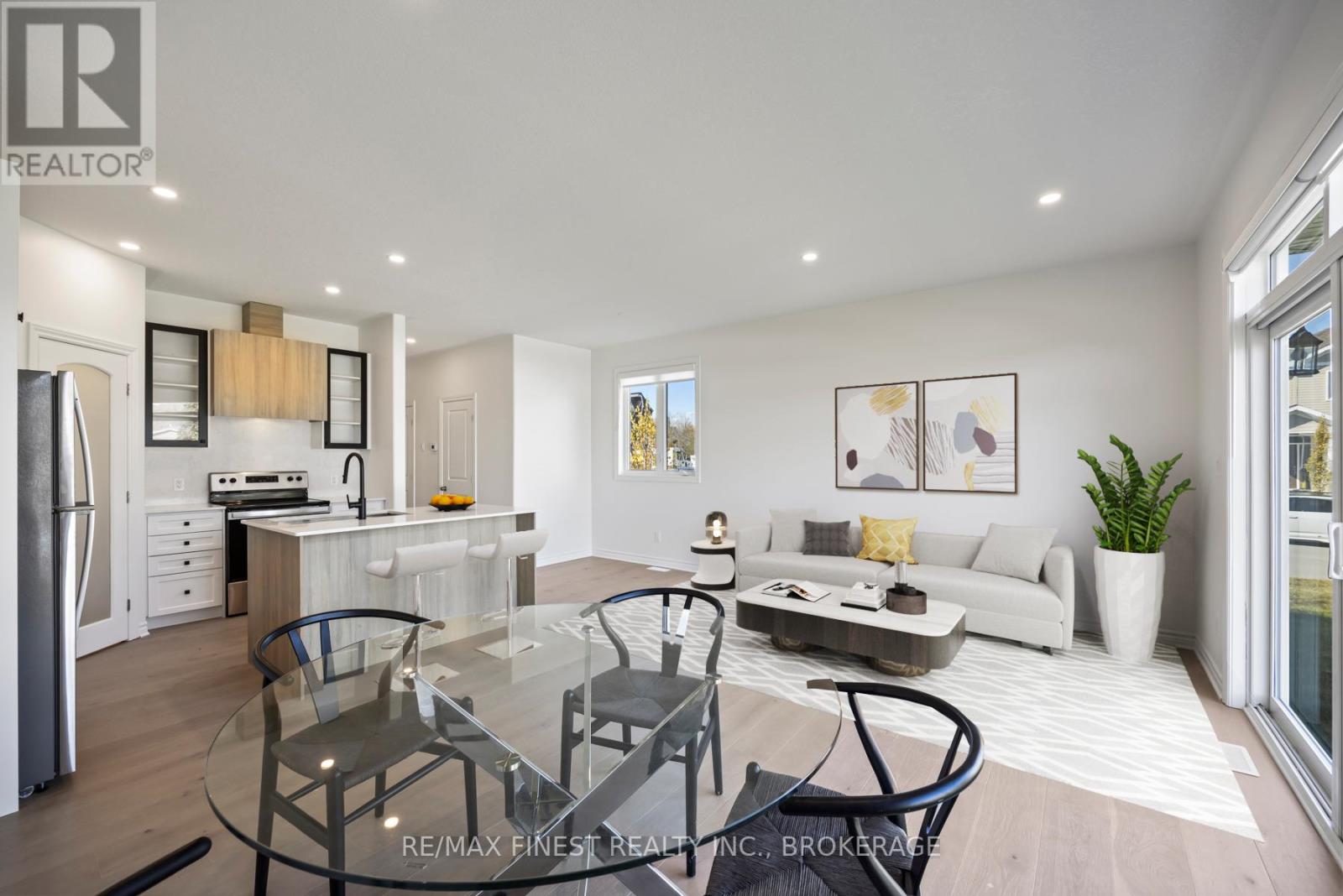 194 Heritage Park Drive, Greater Napanee, Ontario  K7R 3X8 - Photo 18 - X12656434