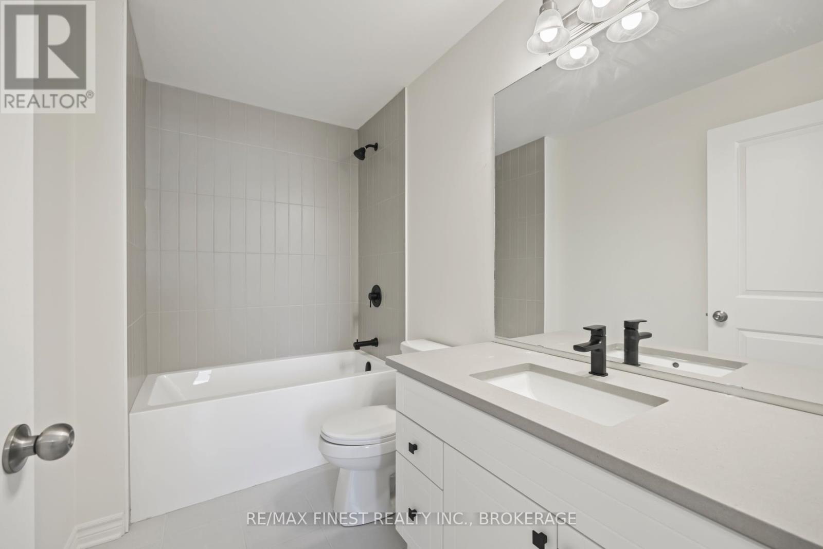 194 Heritage Park Drive, Greater Napanee, Ontario  K7R 3X8 - Photo 27 - X12656434