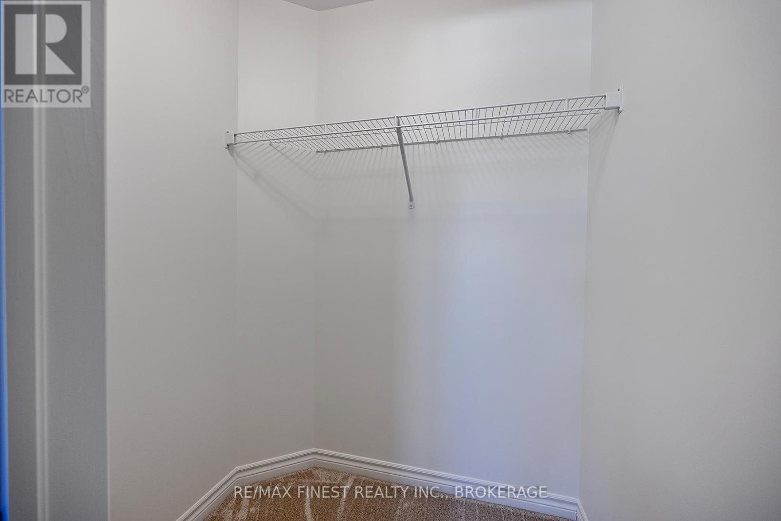 194 Heritage Park Drive, Greater Napanee, Ontario  K7R 3X8 - Photo 33 - X12656434