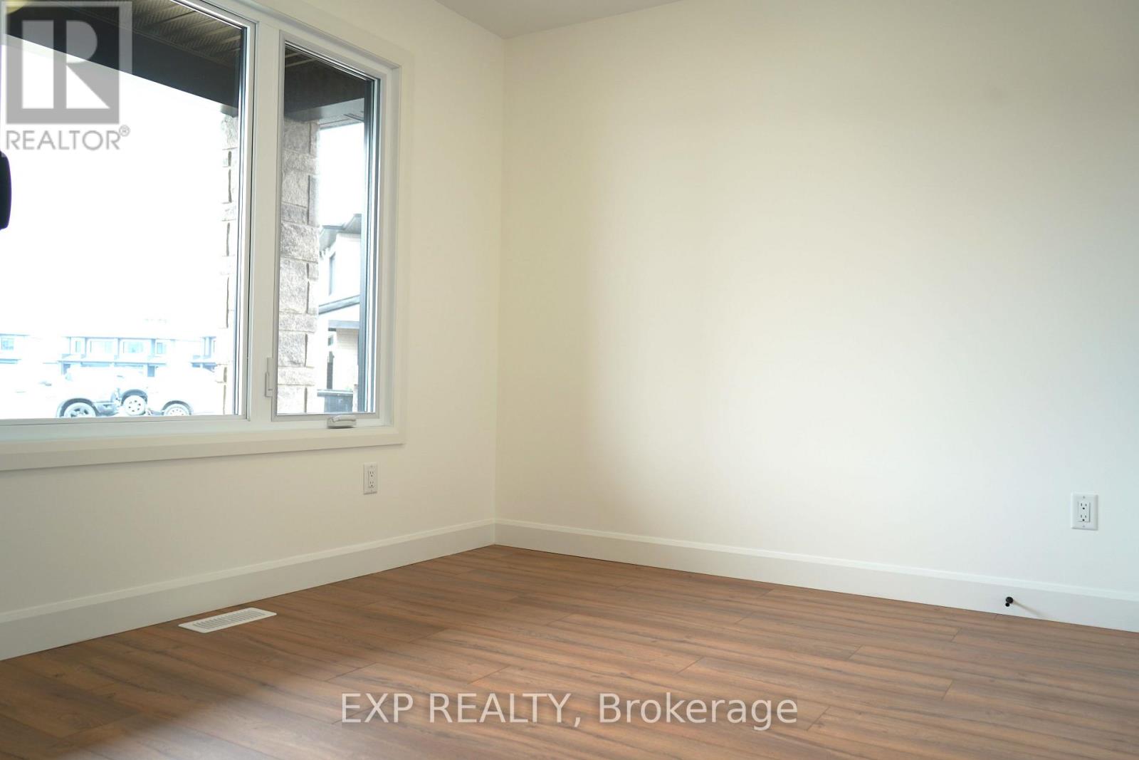 991 Katia Street, The Nation, Ontario  K0A 2M0 - Photo 4 - X12410759