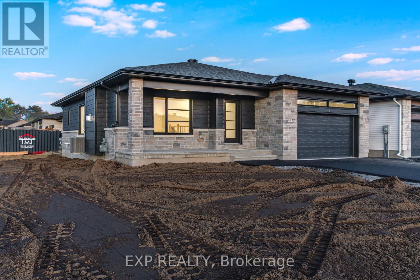 Lot 2 Giroux Street, The Nation, Ontario K0A 2M0 - Photo 1 - X12422533