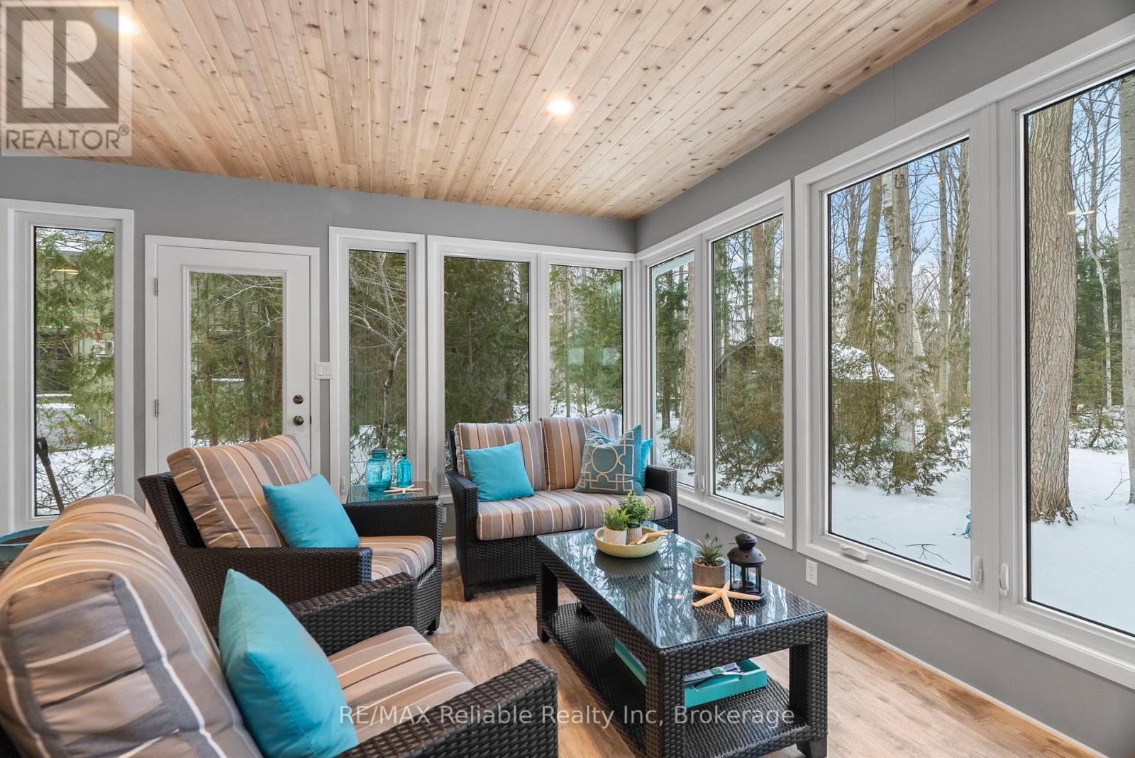 20 George Street, Bluewater, Ontario  N0M 1G0 - Photo 18 - X12656504