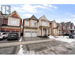 54 BLENHEIM CIRCLE, Whitby, Ontario