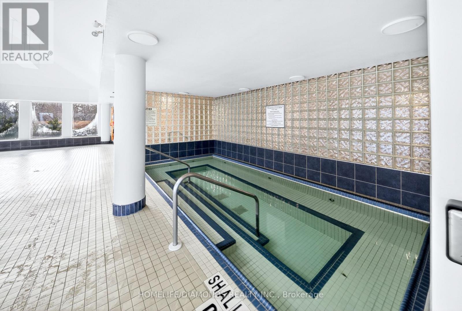 2002 - 5 Concorde Place, Toronto (Banbury-Don Mills), Ontario  M3C 3M8 - Photo 47 - C12656432