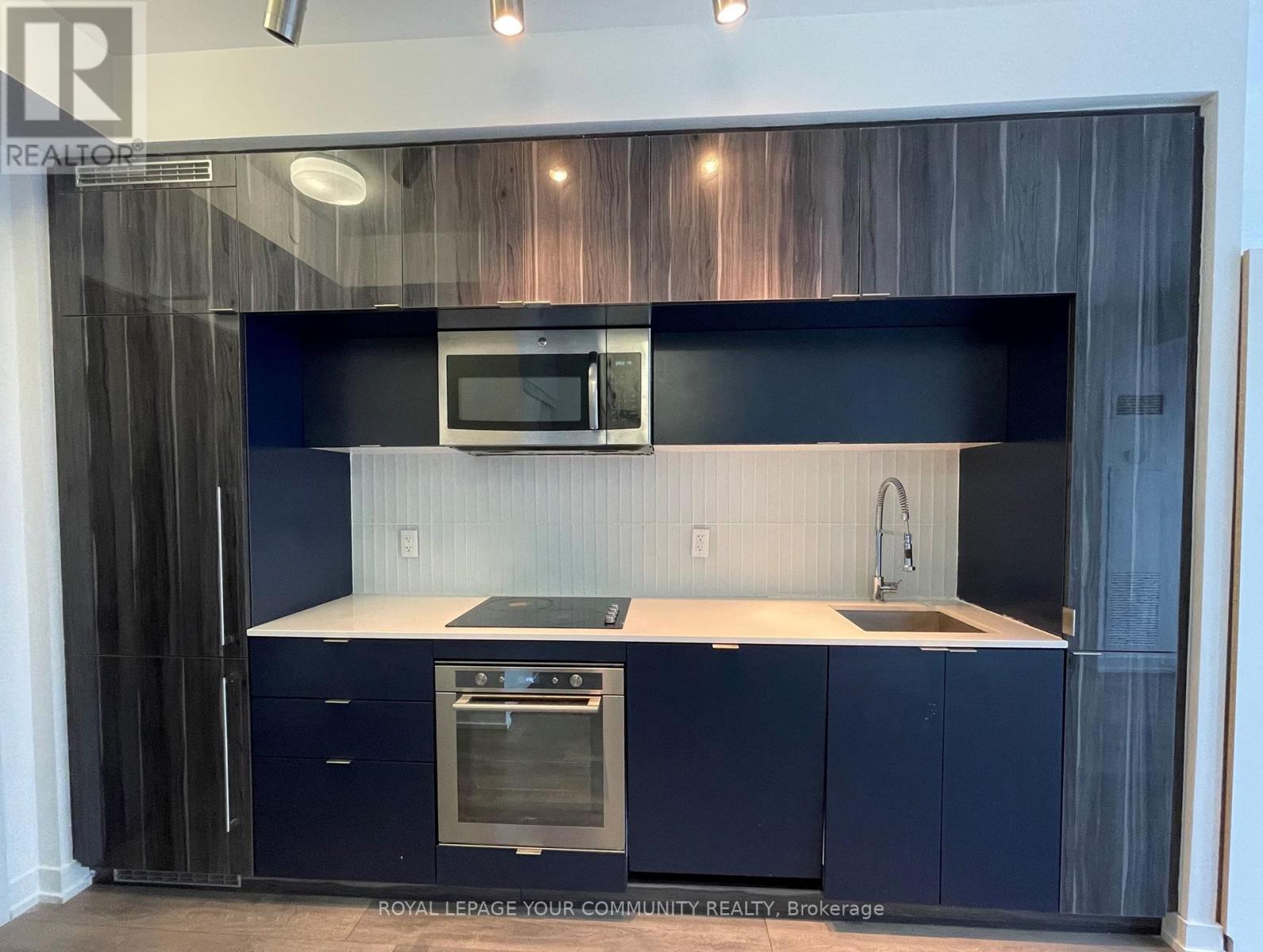 710 - 28 Avondale Avenue, Toronto, Ontario  M2N 0K2 - Photo 3 - C12656452