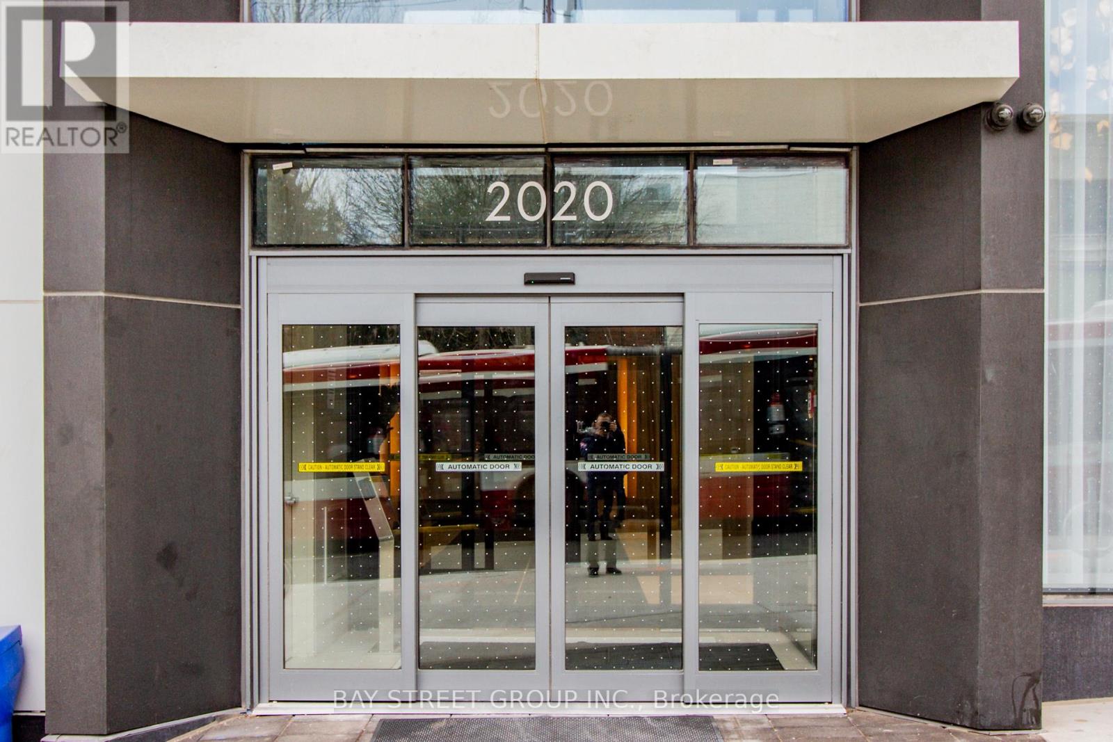 1203 - 2020 Bathurst Street, Toronto (Humewood-Cedarvale), Ontario  M5P 0A6 - Photo 11 - C12656490