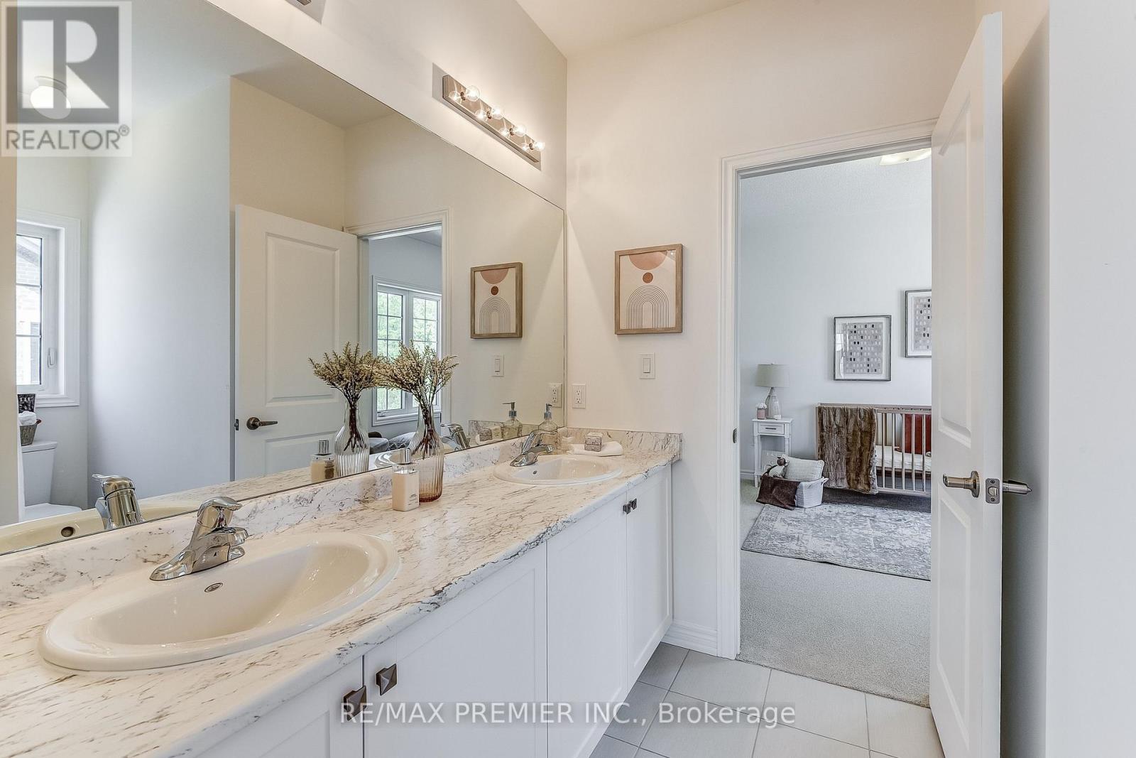 1220 Talisman Manor, Pickering, Ontario  L1X 0R9 - Photo 33 - E12656454