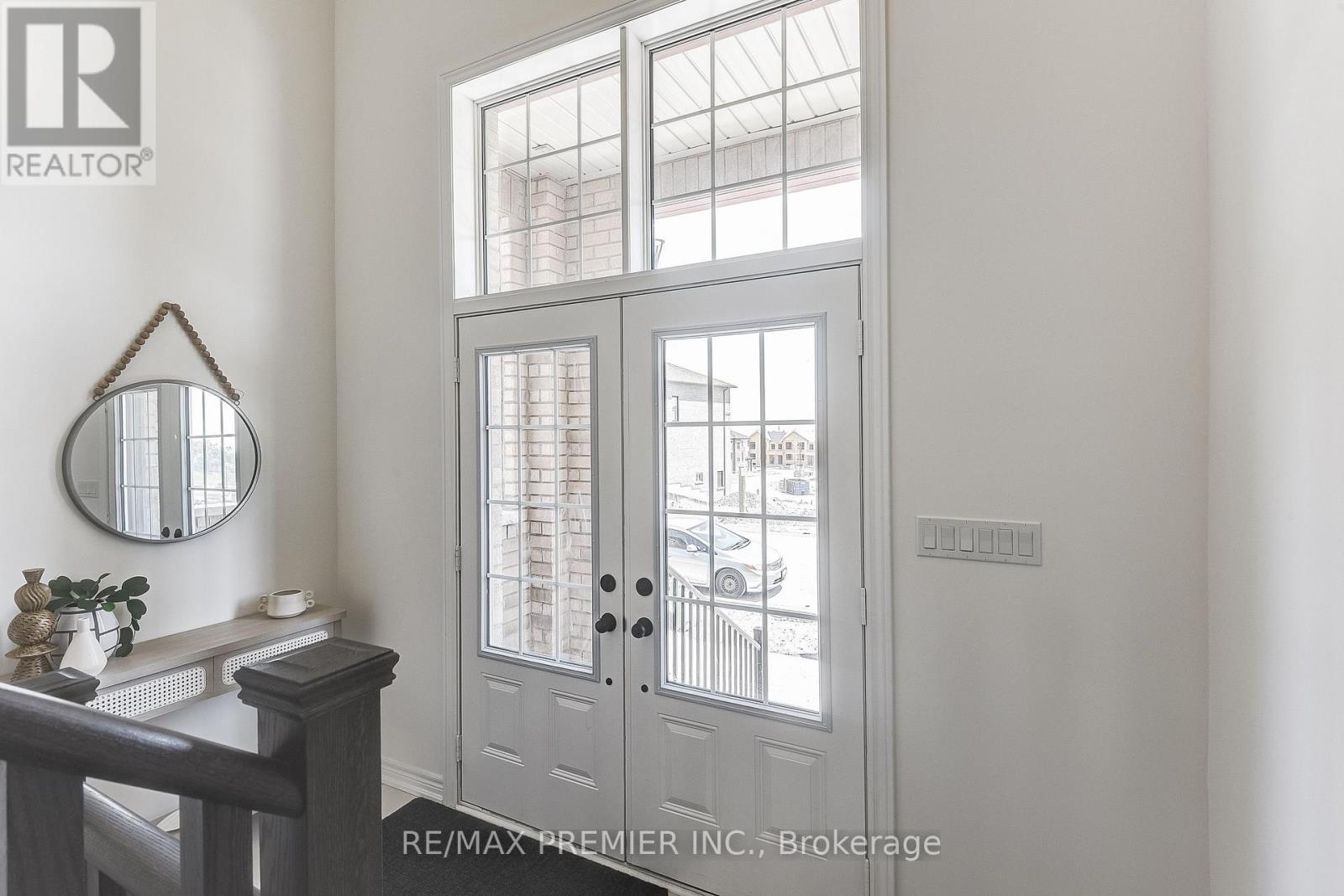 1220 Talisman Manor, Pickering, Ontario  L1X 0R9 - Photo 4 - E12656454