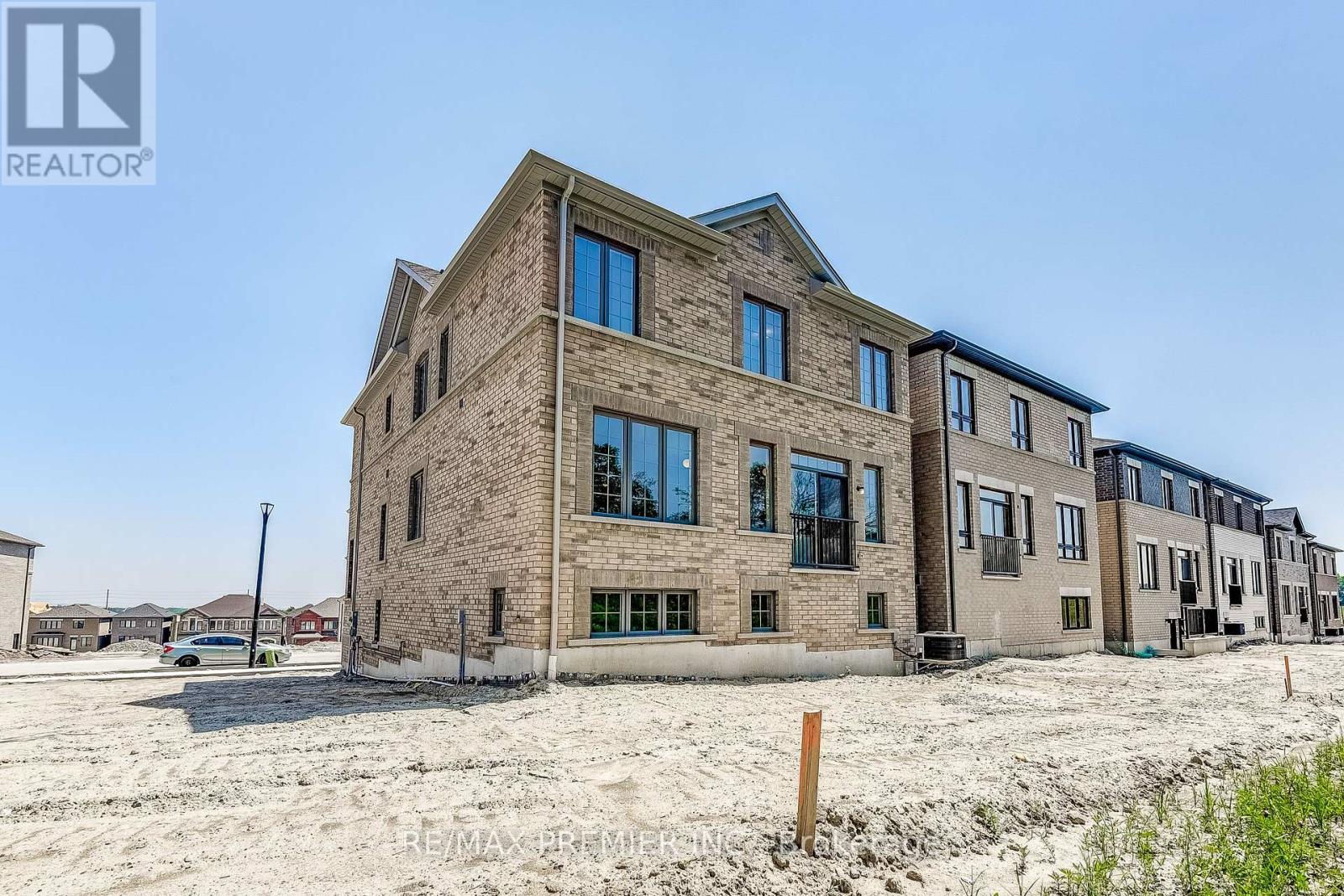 1220 Talisman Manor, Pickering, Ontario  L1X 0R9 - Photo 50 - E12656454