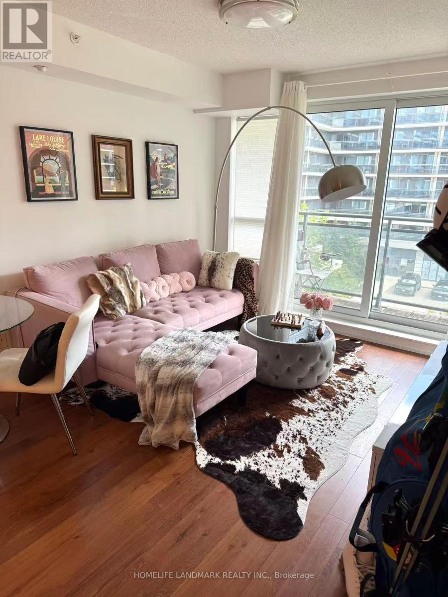 512 - 376 Highway 7 E, Richmond Hill, Ontario  L4B 0C7 - Photo 1 - N12656428