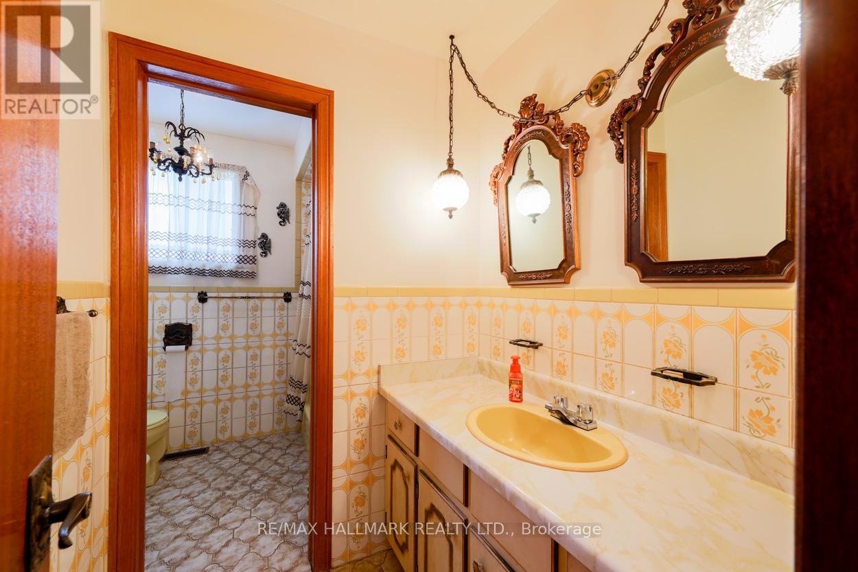 68 Fergalea Avenue, Toronto, Ontario  M1E 3L6 - Photo 19 - E12641012