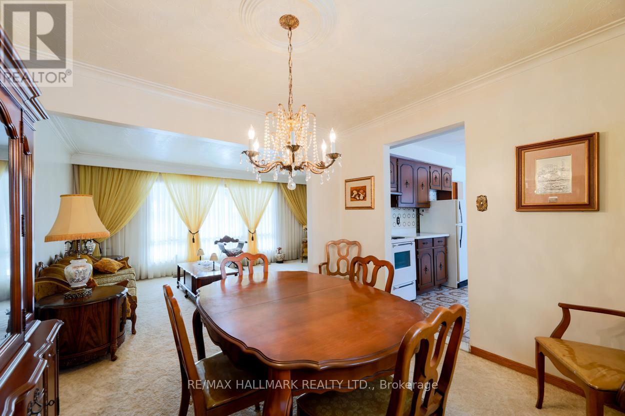 68 Fergalea Avenue, Toronto, Ontario  M1E 3L6 - Photo 7 - E12641012