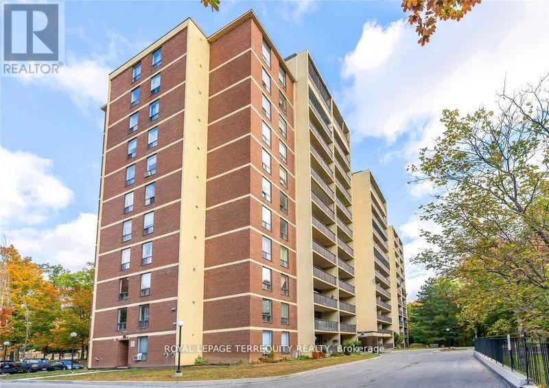 409 - 15 LONDON GREEN COURT, Toronto, Ontario