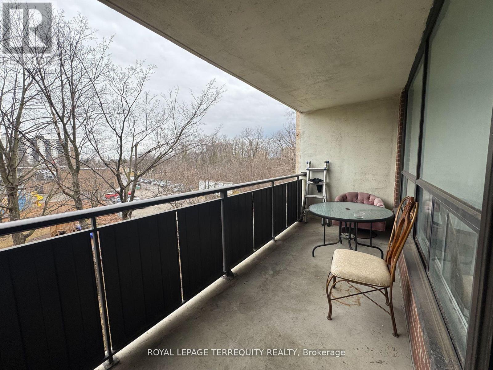 409 - 15 London Green Court, Toronto, Ontario  M3N 1K4 - Photo 17 - W12656450