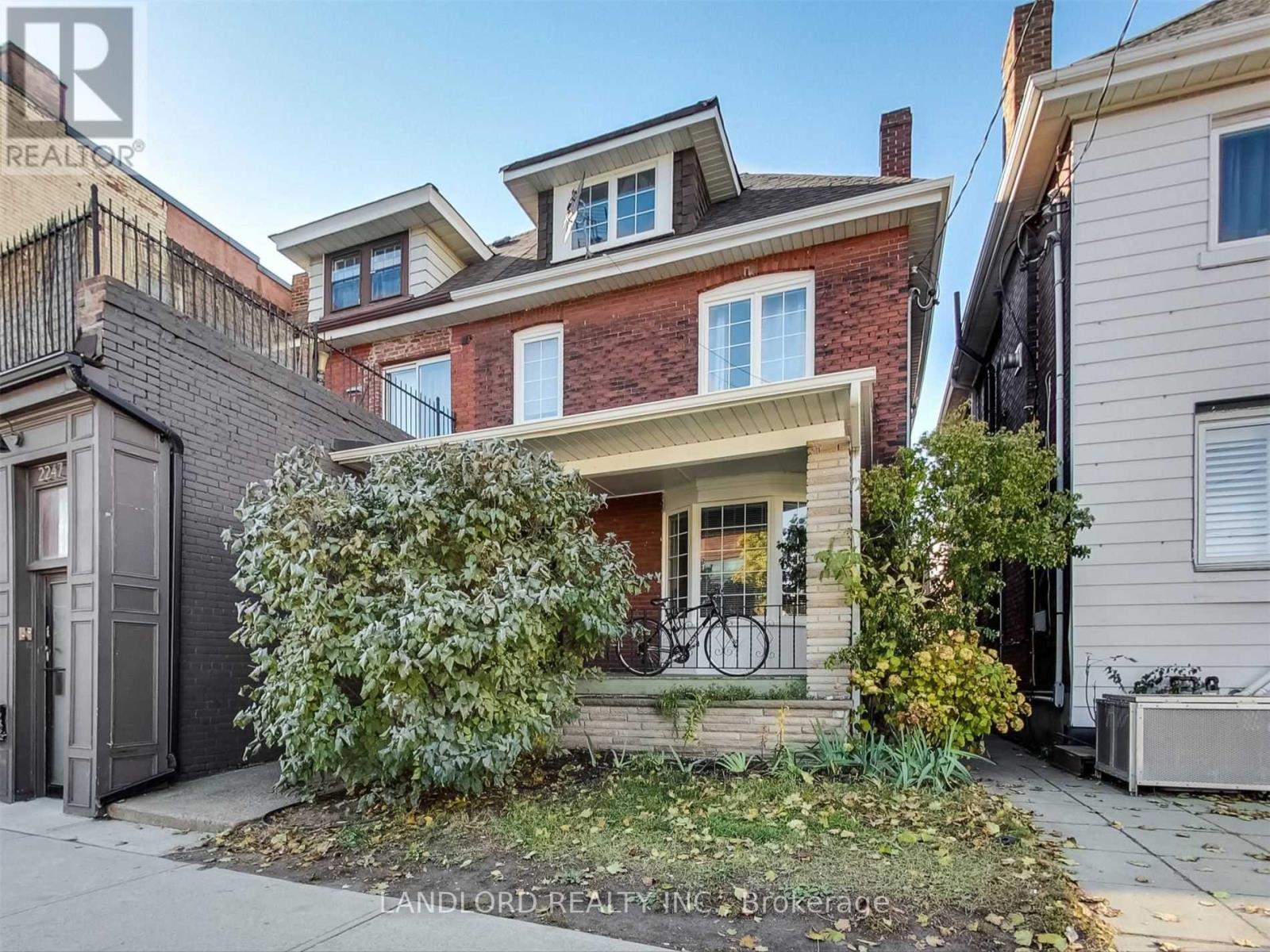 Main Fl - 2251 Dundas Street W, Toronto, Ontario  M6R 1X6 - Photo 1 - W12656462