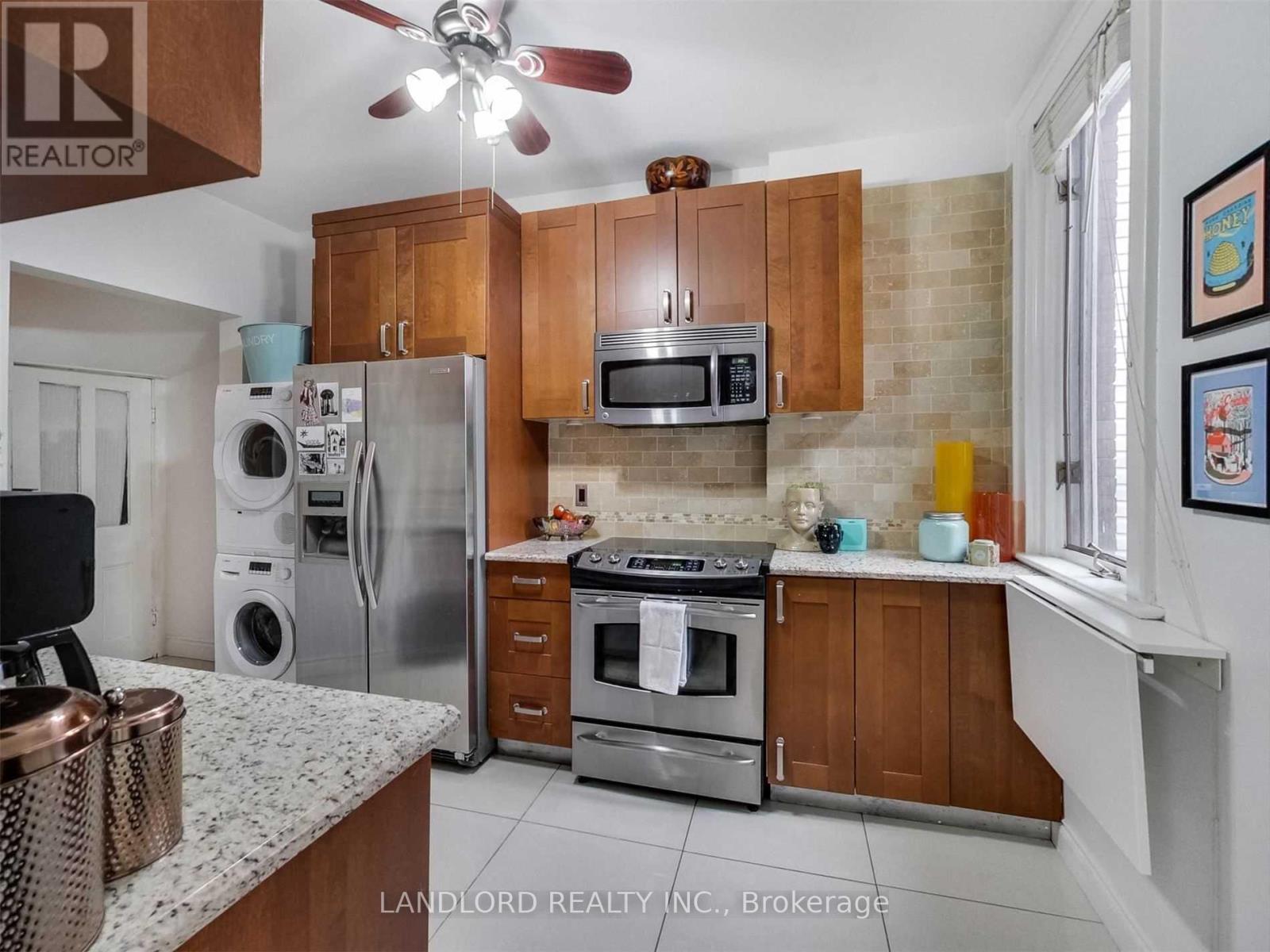 Main Fl - 2251 Dundas Street W, Toronto, Ontario  M6R 1X6 - Photo 8 - W12656462