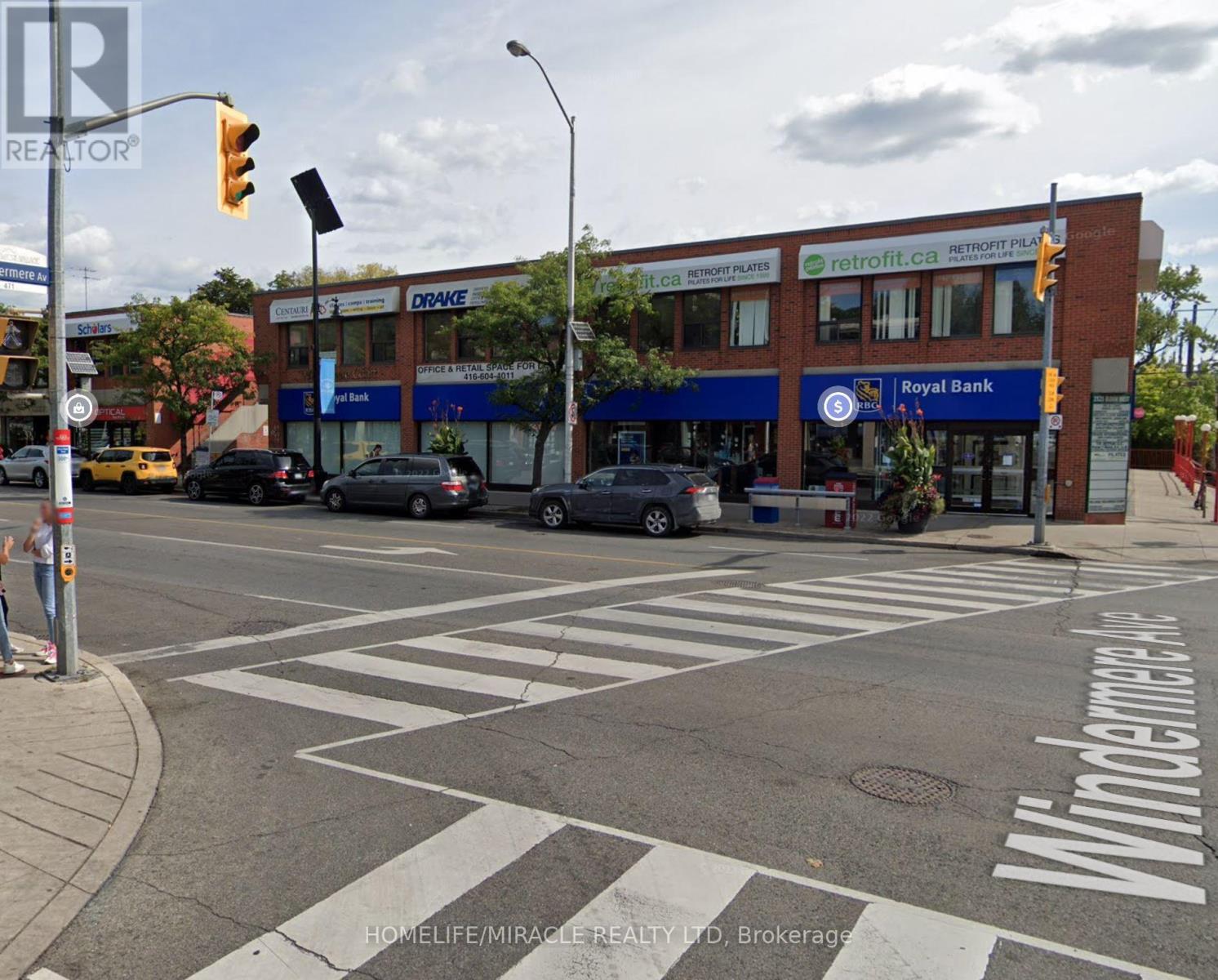 8 - 2323 Bloor Street W, Toronto, Ontario  M6S 4W1 - Photo 2 - W12656492