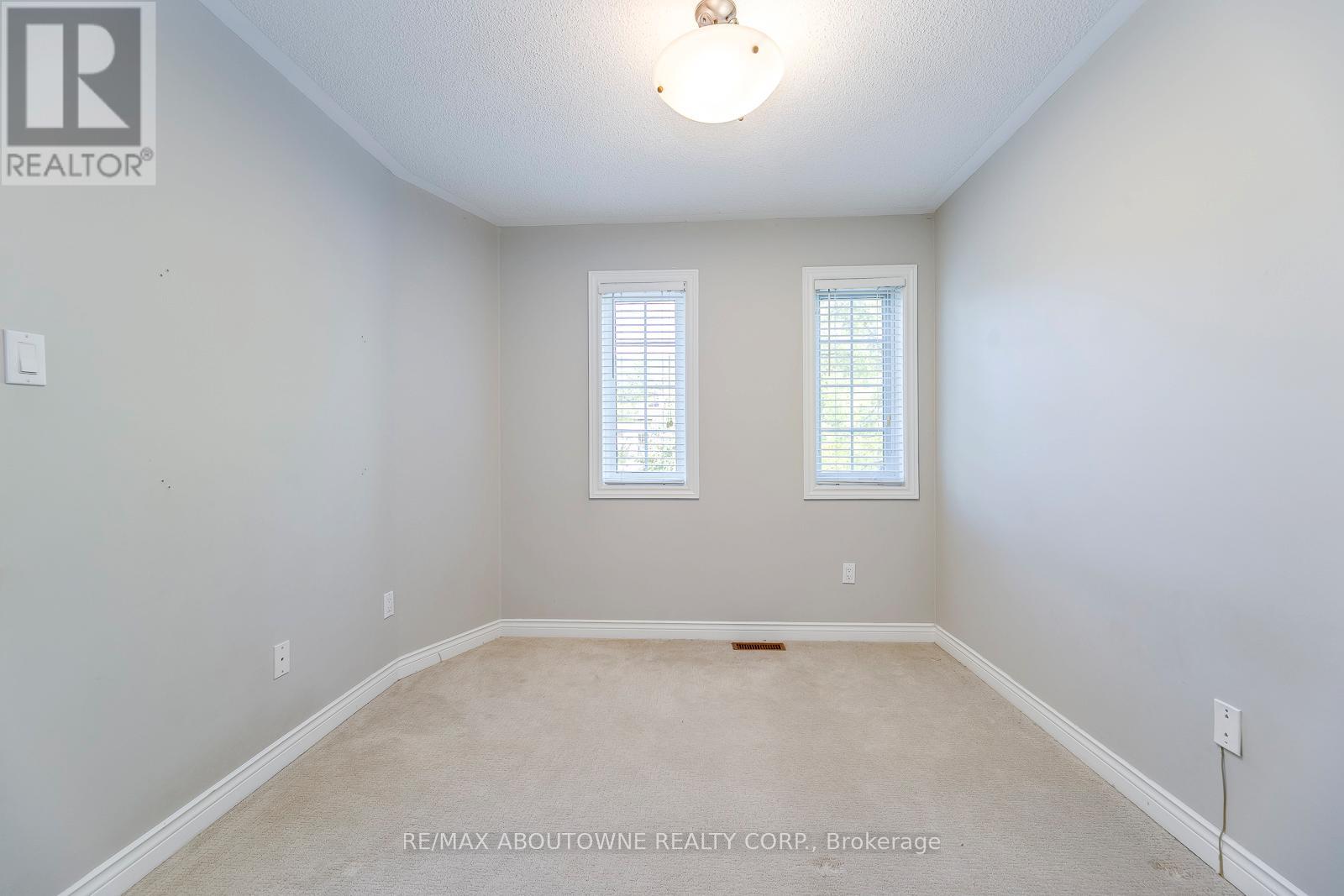 186 Gatwick Drive, Oakville, Ontario  L6H 6N1 - Photo 26 - W12656494