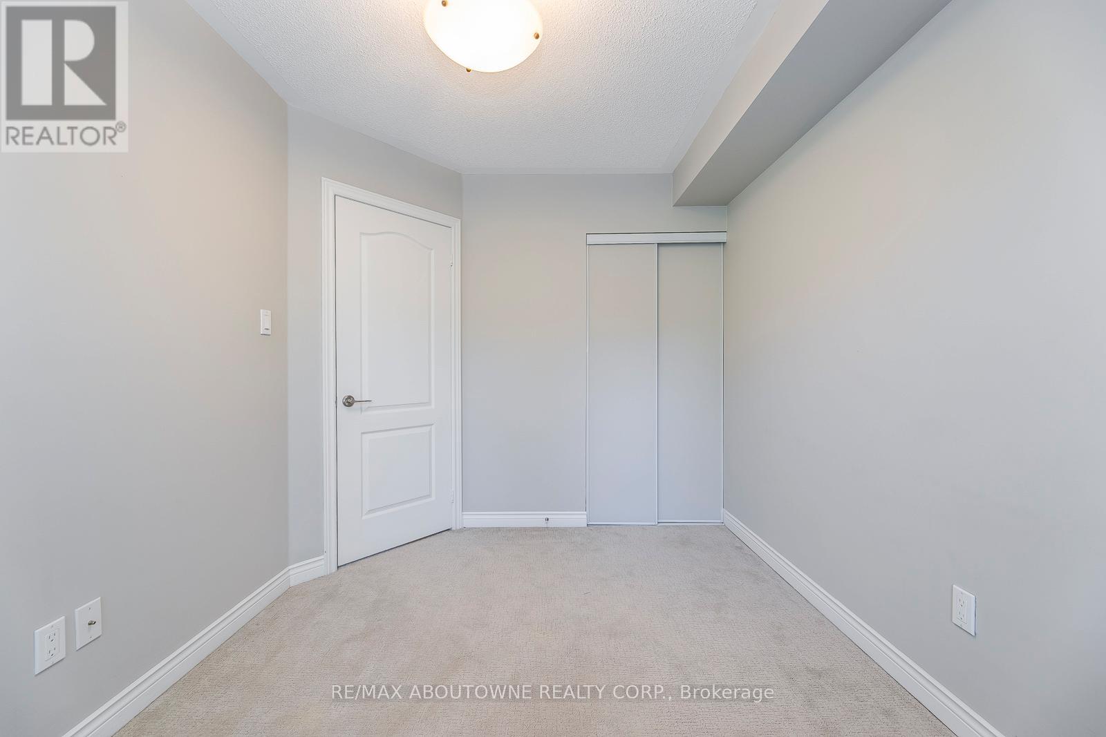 186 Gatwick Drive, Oakville, Ontario  L6H 6N1 - Photo 28 - W12656494