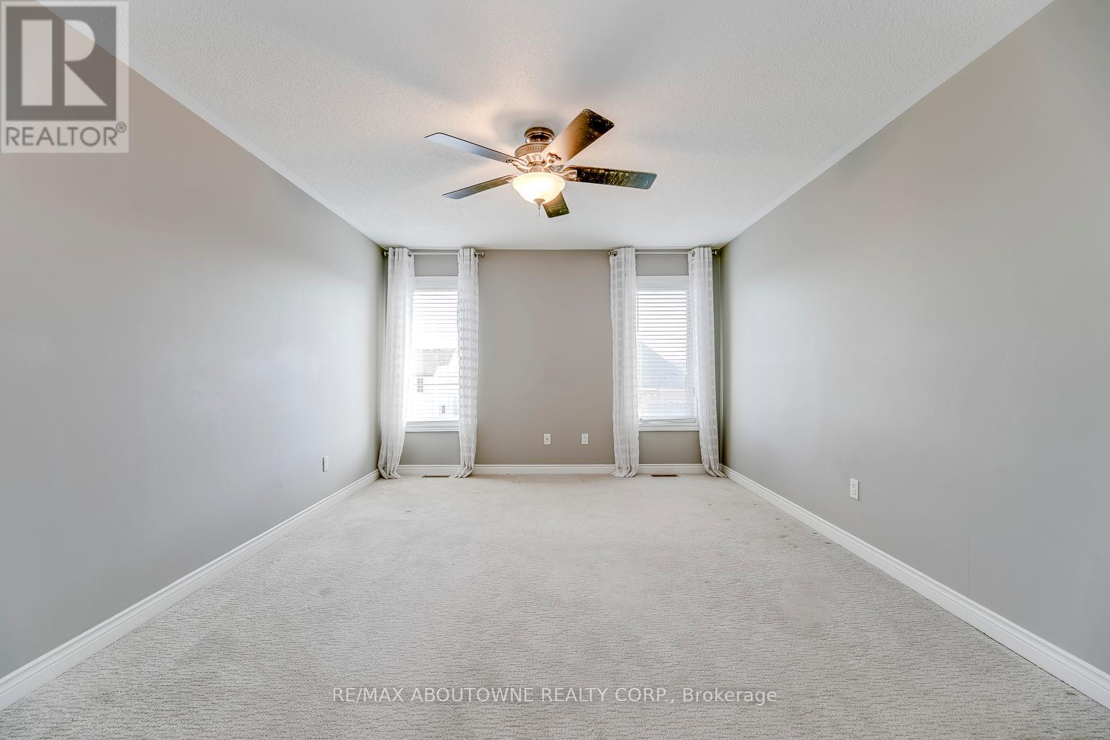 186 Gatwick Drive, Oakville, Ontario  L6H 6N1 - Photo 31 - W12656494