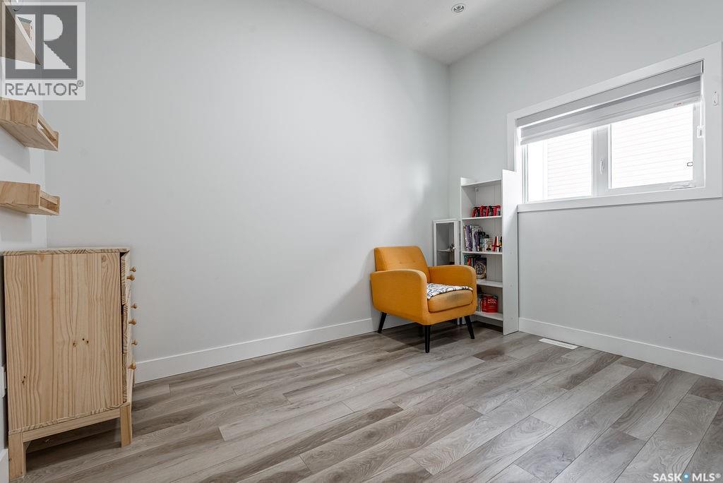 511 Burgess Crescent, Saskatoon, Saskatchewan  S7V 0S2 - Photo 23 - SK026018