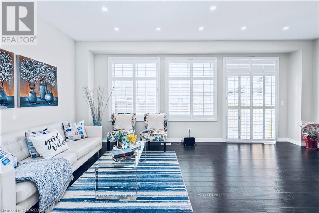 106 Hanson Crescent, Milton, Ontario  L9T 8L5 - Photo 12 - W12656550