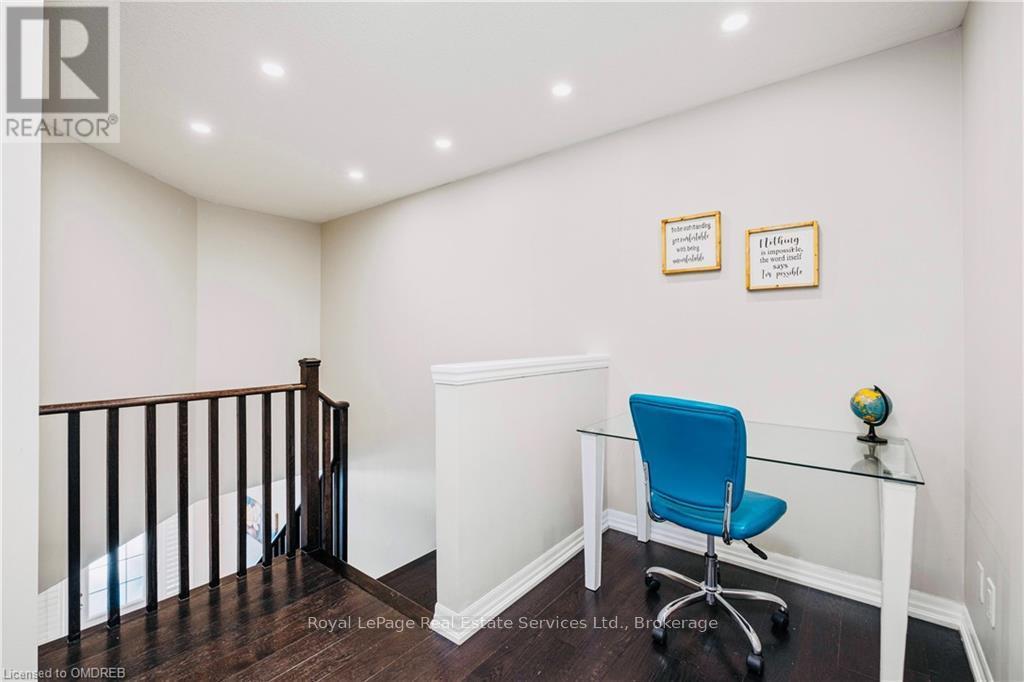 106 Hanson Crescent, Milton, Ontario  L9T 8L5 - Photo 14 - W12656550