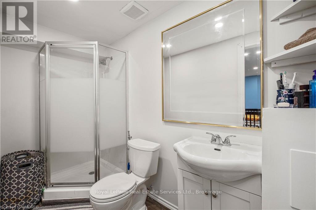 106 Hanson Crescent, Milton, Ontario  L9T 8L5 - Photo 24 - W12656550