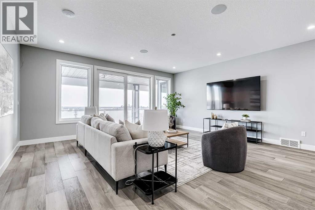 26 Patina Hill Sw, Calgary, Alberta  T3H 2C7 - Photo 34 - A2276363